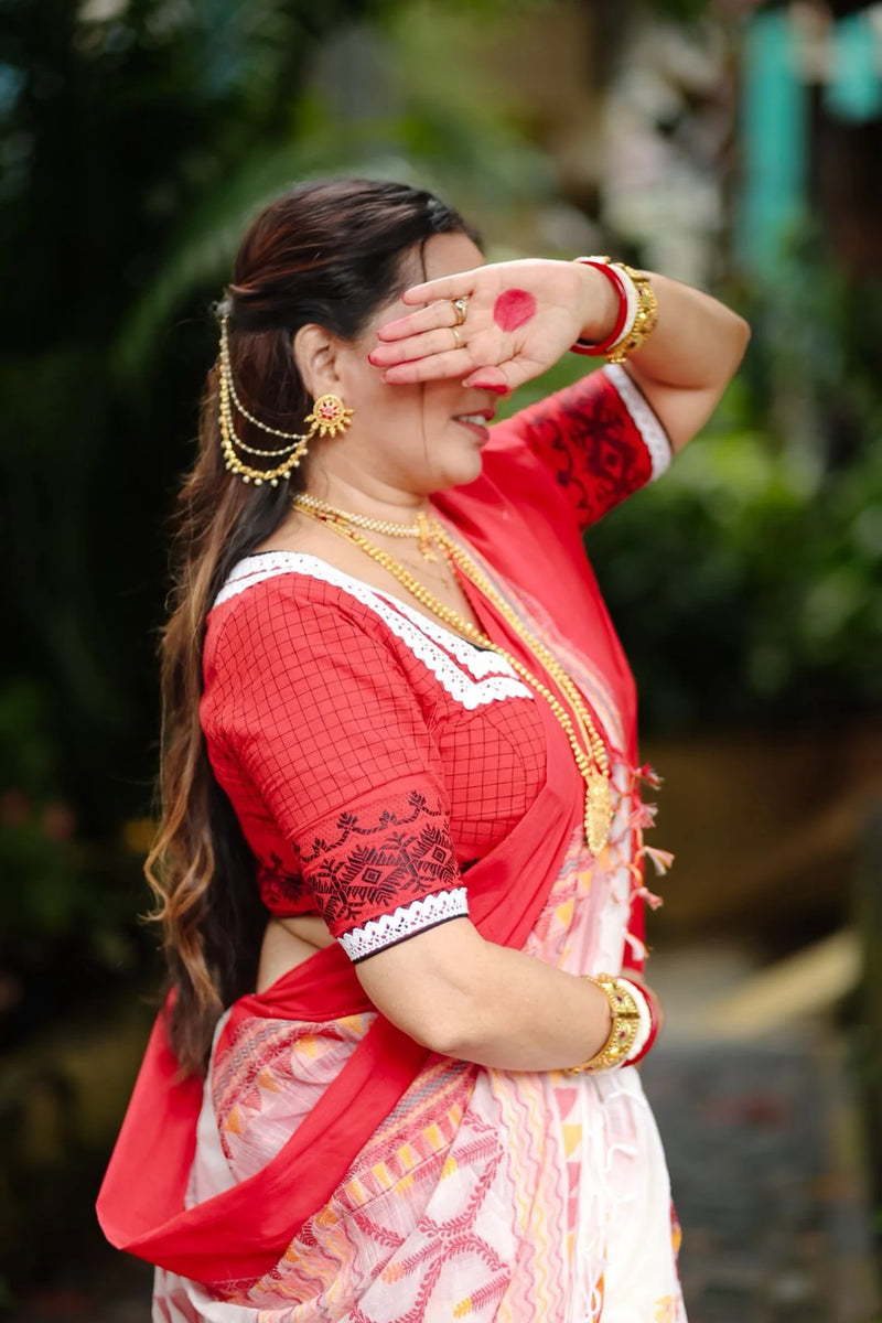 Bengal Laal Paar Cotton Saree