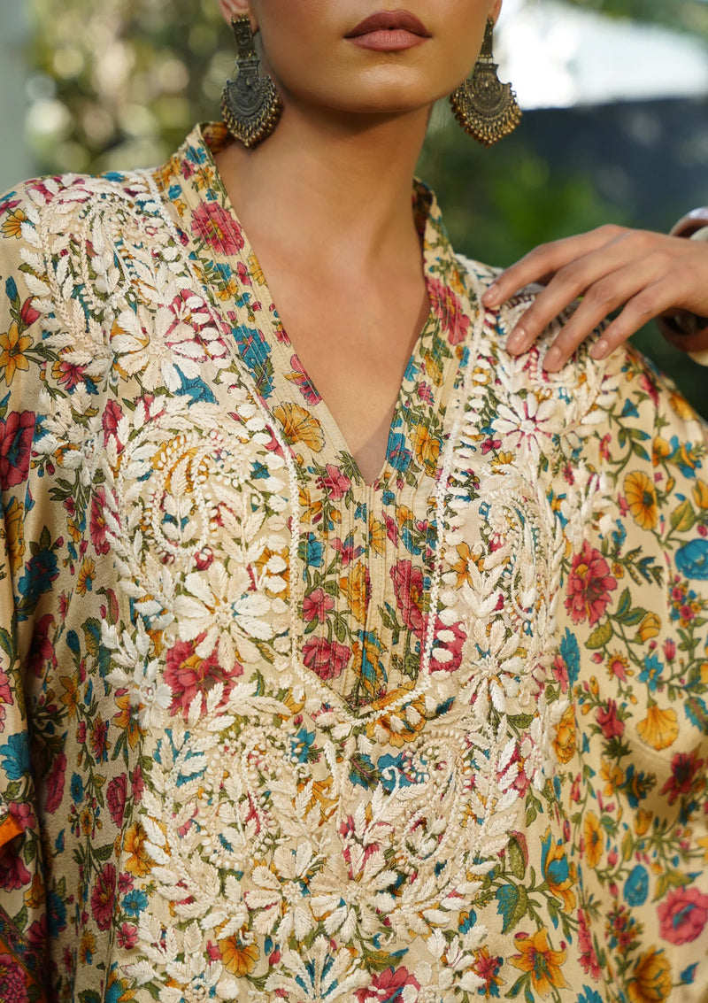 Sunheri Chikankari Luxe Kaftan Set