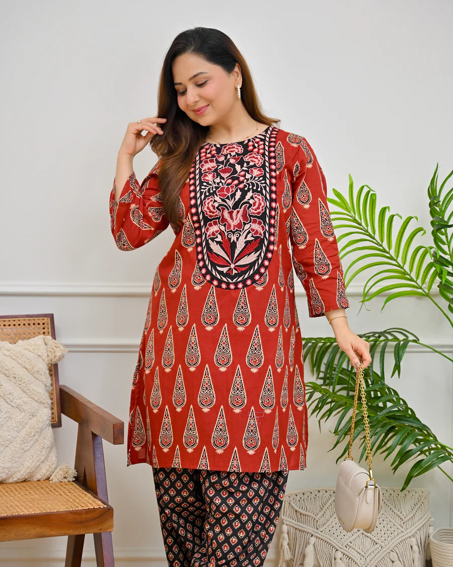 Noor Ajrak Farshi Kurta Set