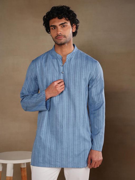 Kesarvaan Golden Stripe Short Kurta