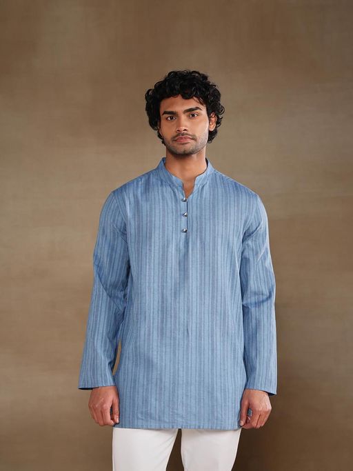 Kesarvaan Golden Stripe Short Kurta