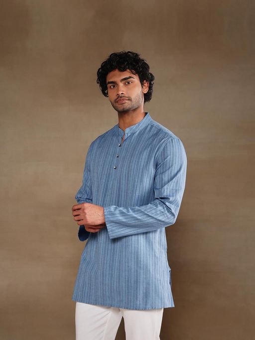 Kesarvaan Golden Stripe Short Kurta