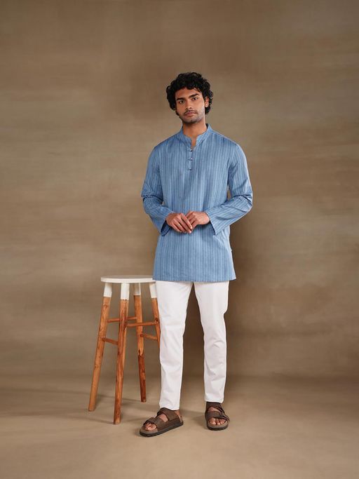 Kesarvaan Golden Stripe Short Kurta