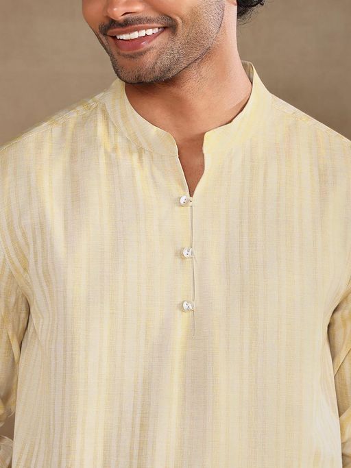 Kesarvaan Golden Stripe Short Kurta