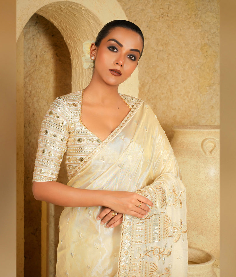 Off-white border saree