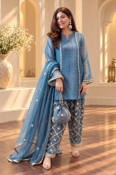 Royal Gota Patti Work Pakistani Kalidar Suit Set in Pure Crushed Tissue