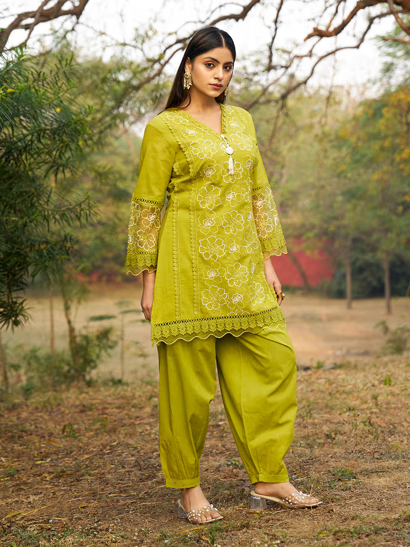 Everyday White Embroidered Ethnic Set