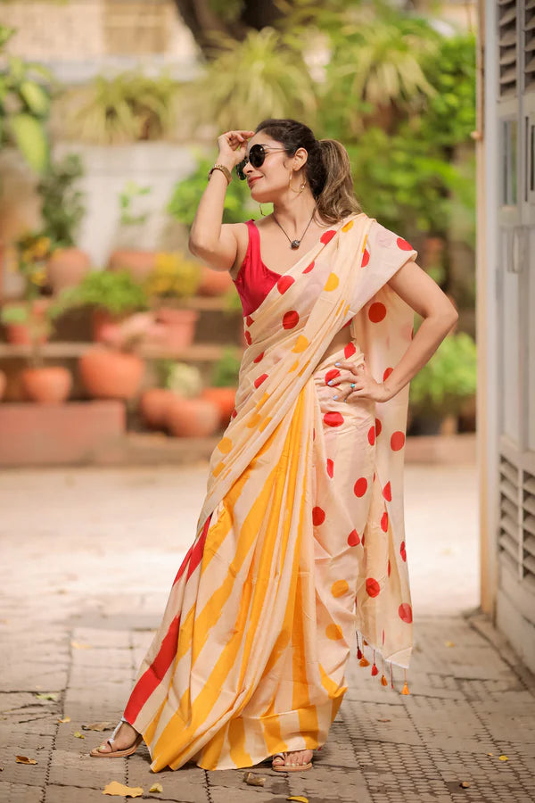 Sunshine Polka Mul Mul Printed Saree