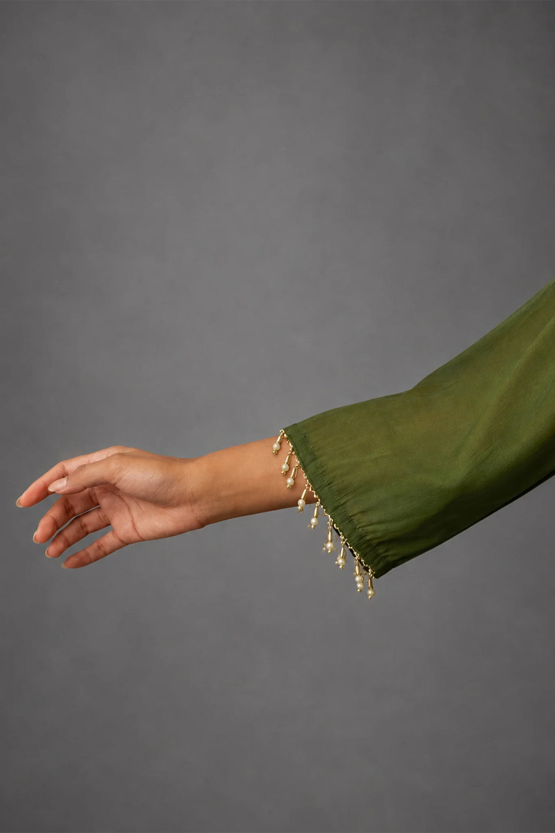 Panna Jharokha Embroidered Kurta Set