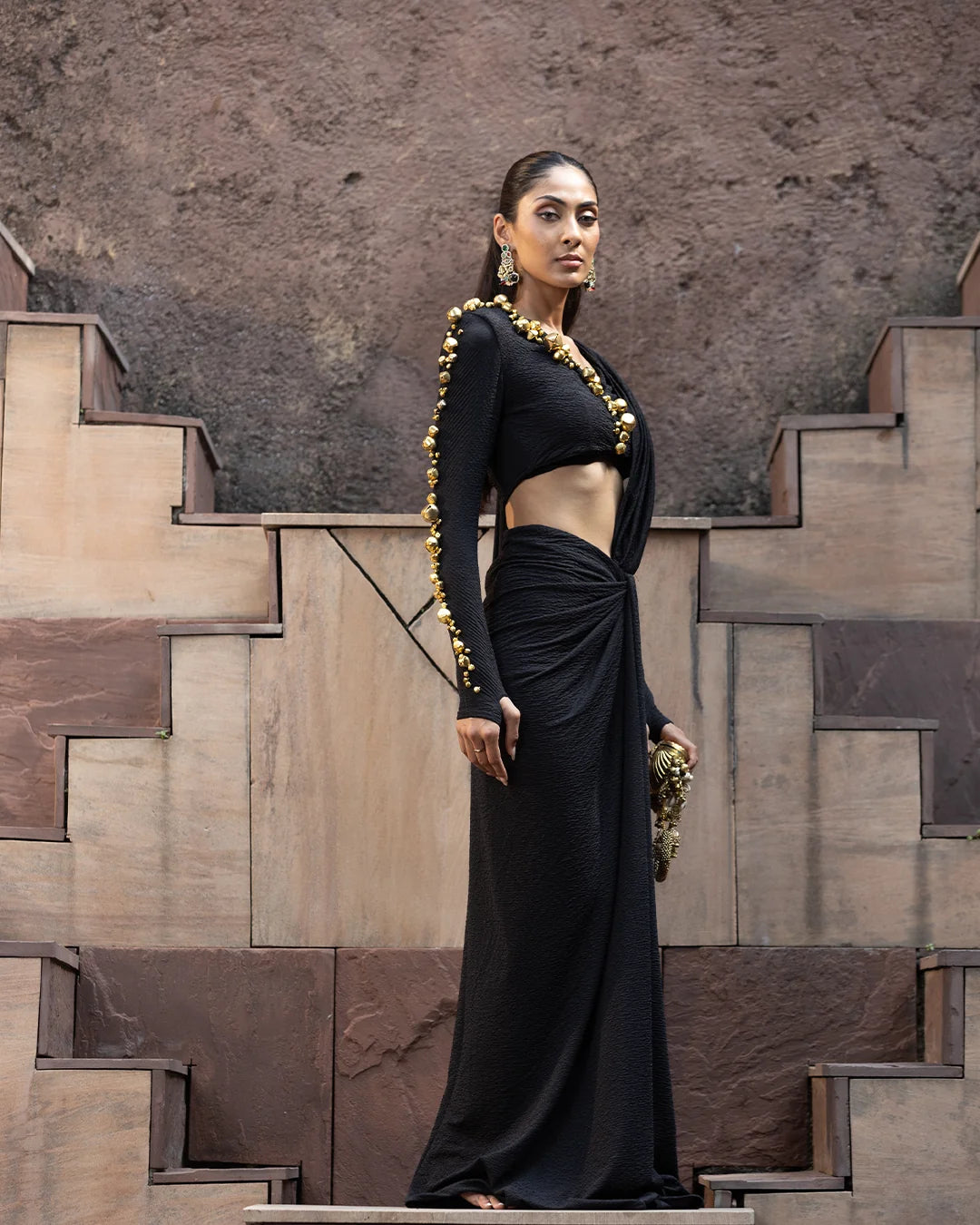 Siyah Ghungroo Luxe Pre-Draped Saree Set