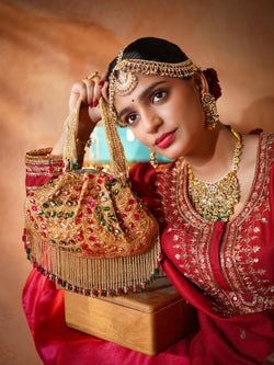 Teej Maharani Kundan Potli