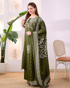 Deshi Lado Bandhej Kurta Pant Set with Dupatta