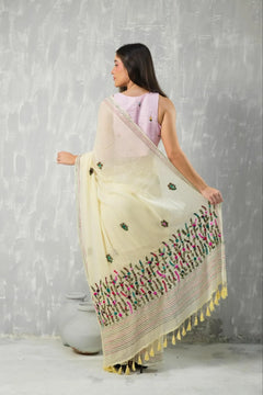 Cream Pure Mul Cotton Kantha Embroidered Saree