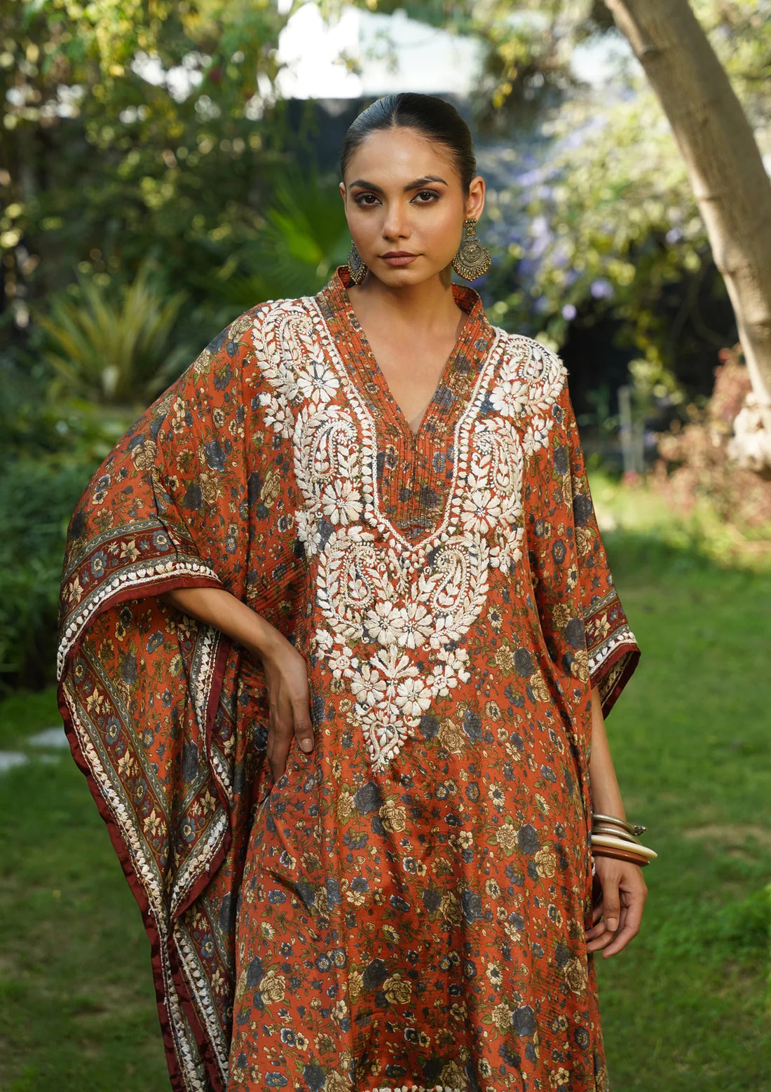 Sunheri Chikankari Luxe Kaftan Set