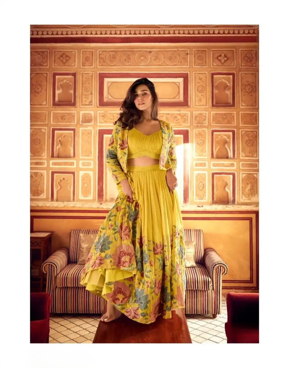 Premium Chinnon Silk Western Set