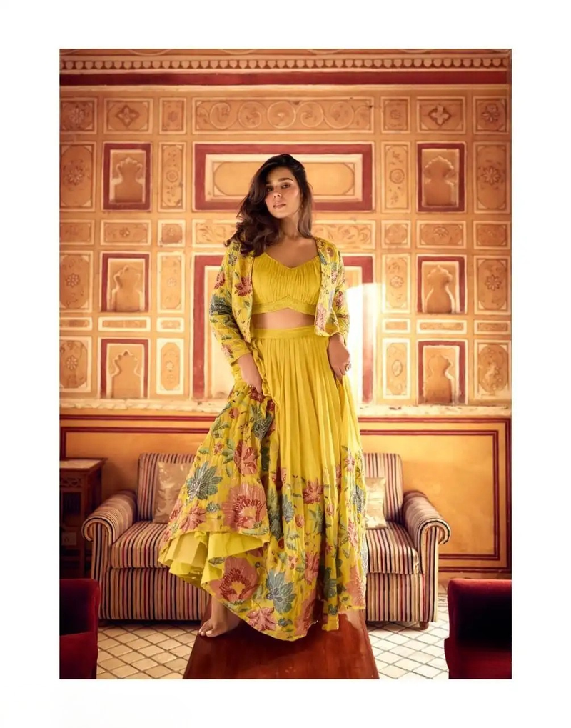 Premium Chinnon Silk Western Set