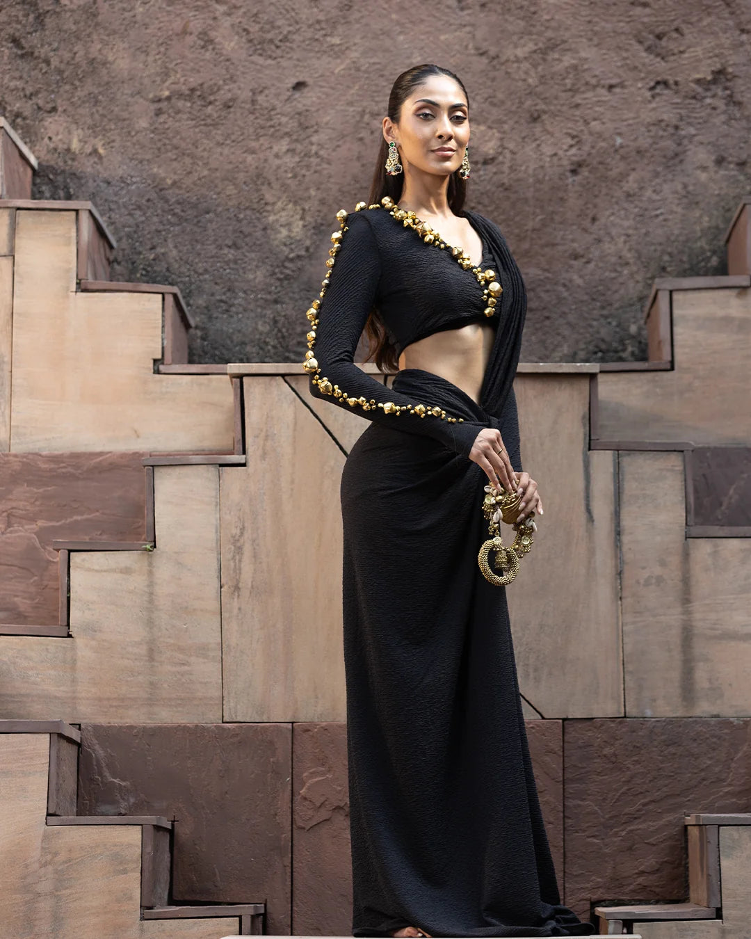 Siyah Ghungroo Luxe Pre-Draped Saree Set