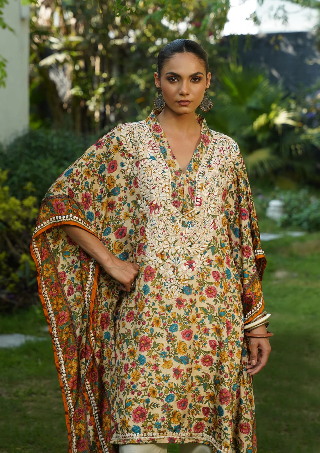Sunheri Chikankari Luxe Kaftan Set