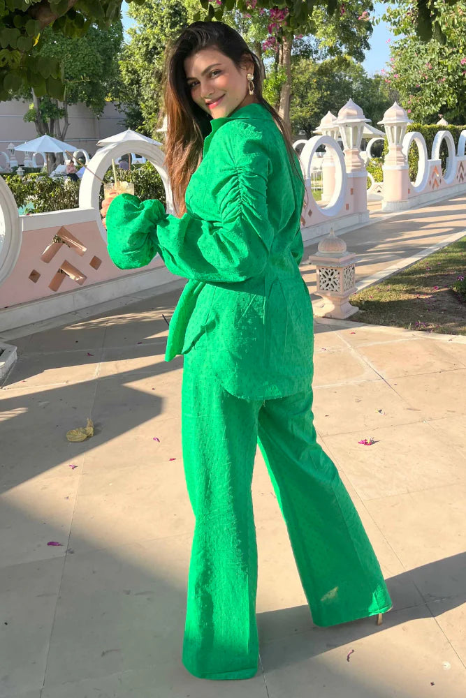 two-piece cotton outfit for brunch