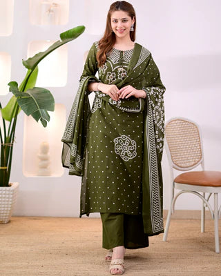 Deshi Lado Bandhej Kurta Pant Set with Dupatta
