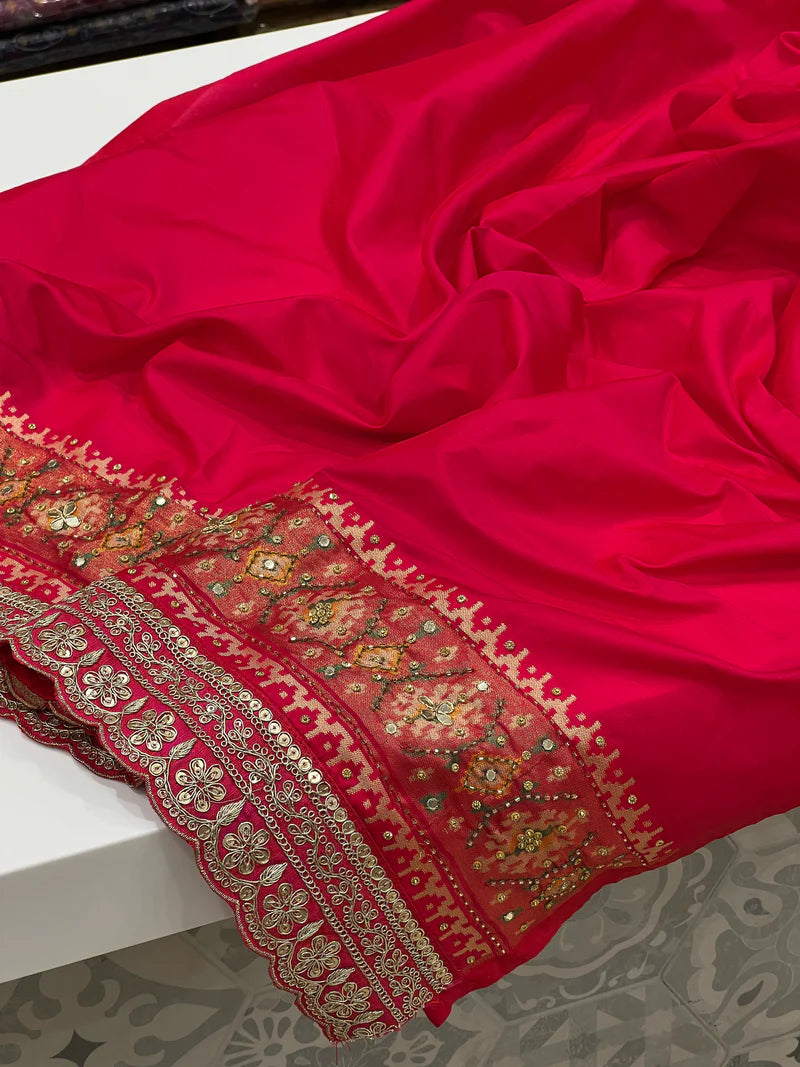 Lace Border Saree