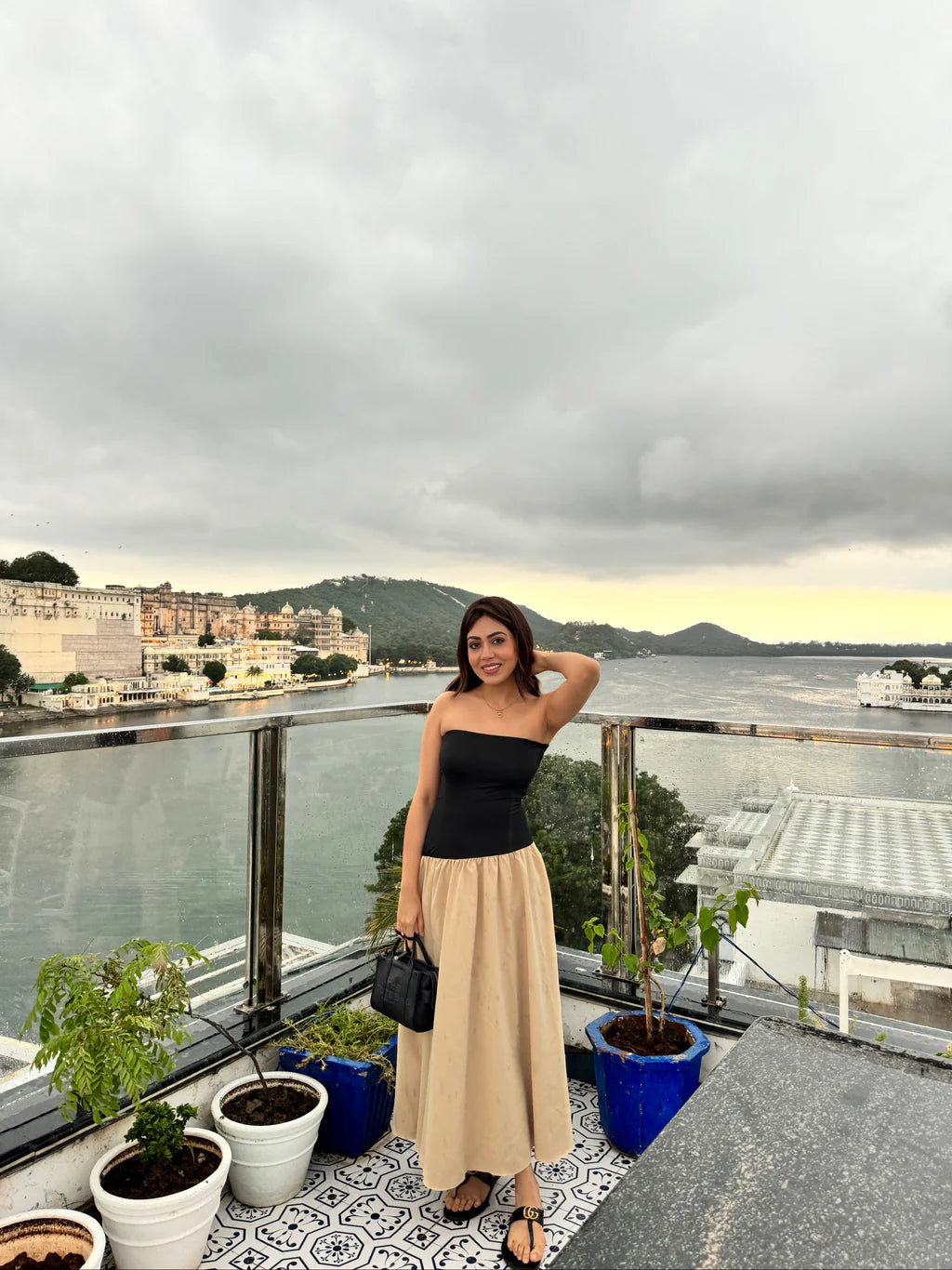 Women's neutral summer dress