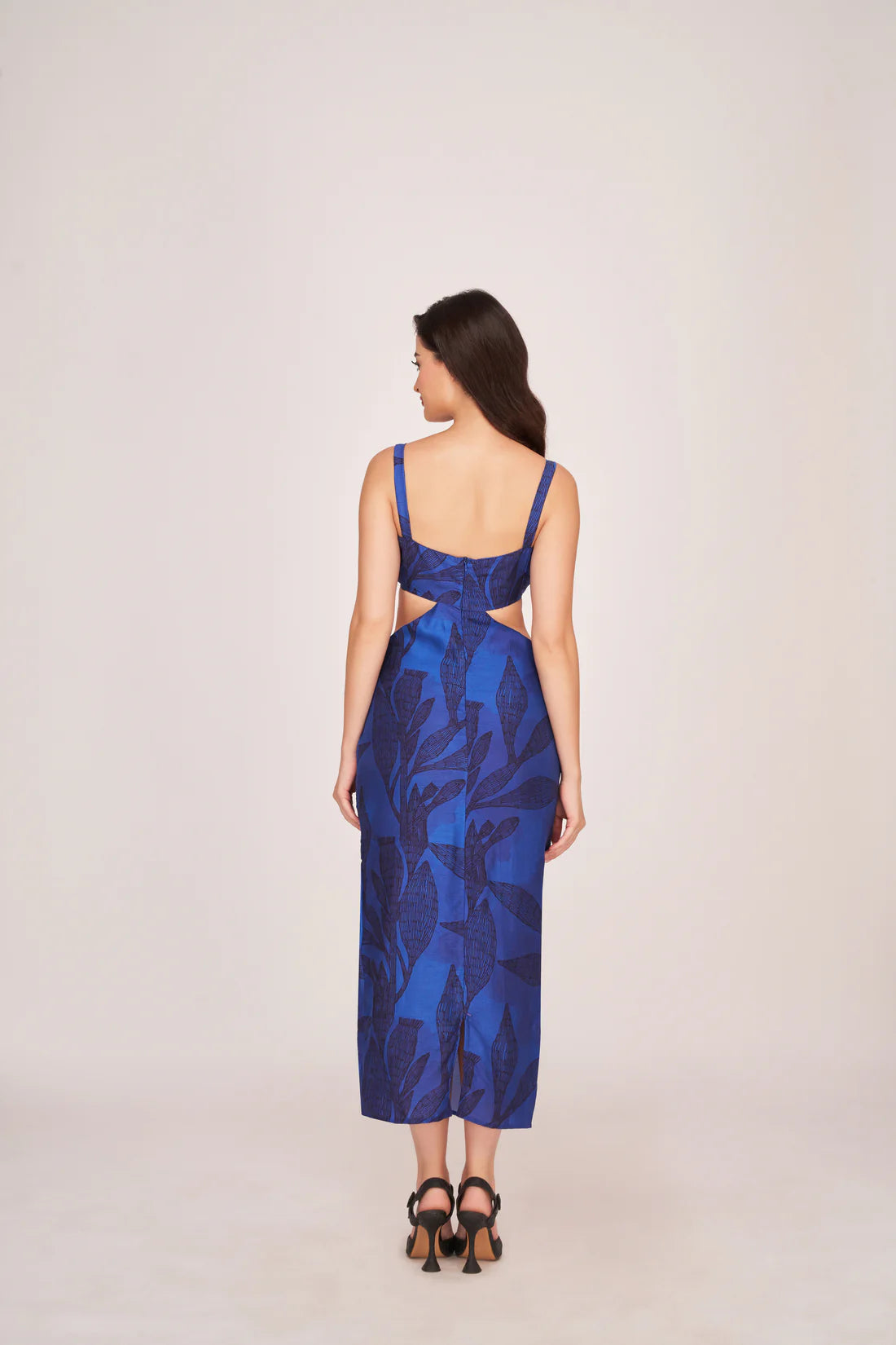 Elegant midi dress