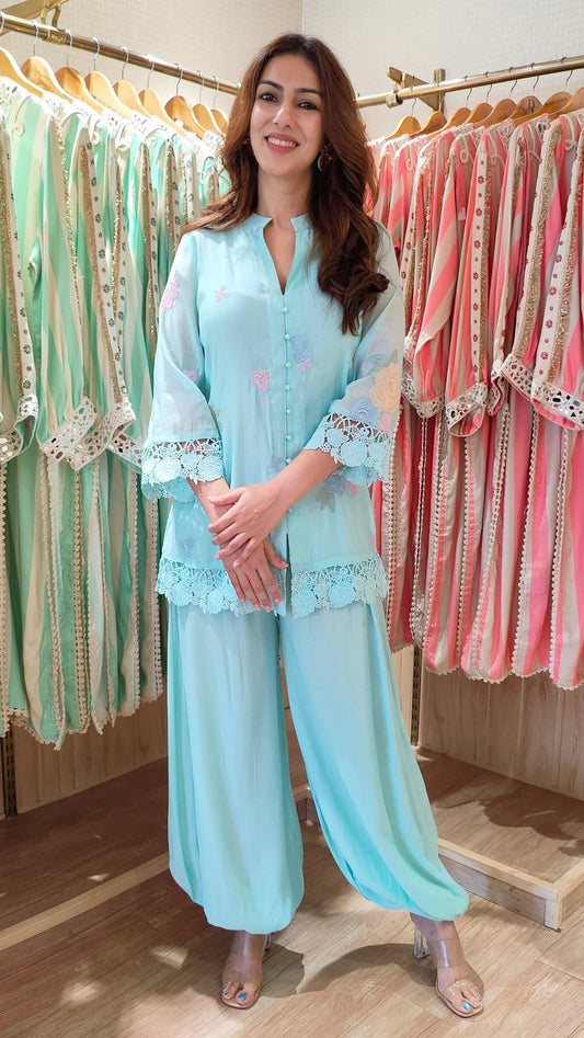 Neel Embroidered Short Kurta & Balloon Pant Set