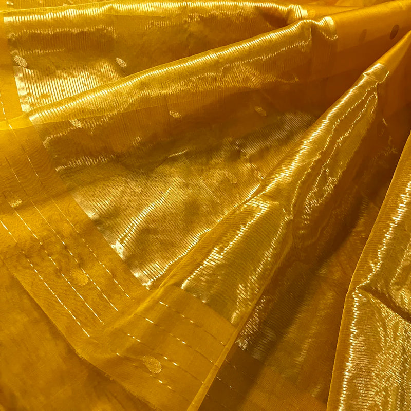 Royal Chanderi Silk Saree with Gold Zari Bootis
