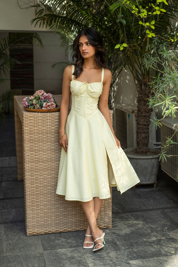 poplin dress with waist cinching detail