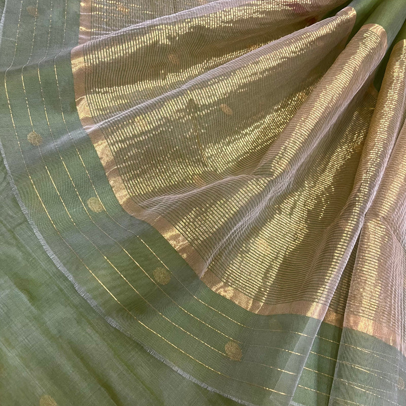 Royal Chanderi Silk Saree with Gold Zari Bootis