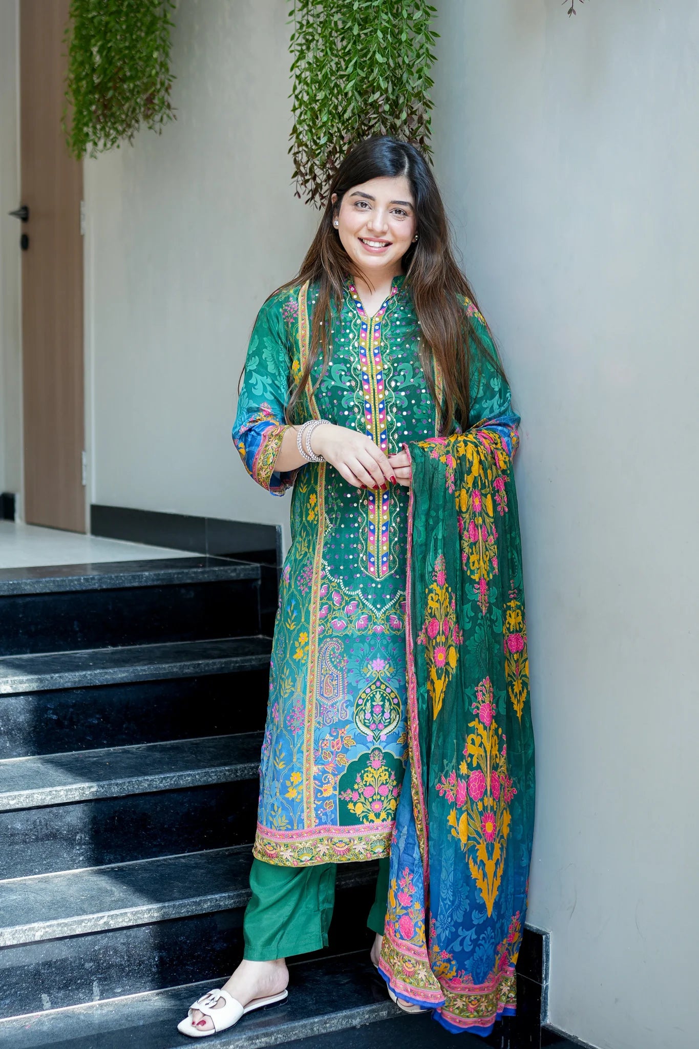 Crepe Digital Print Stylish Suit Set