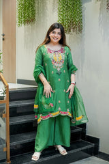 Tivra Embroidered Suit Set