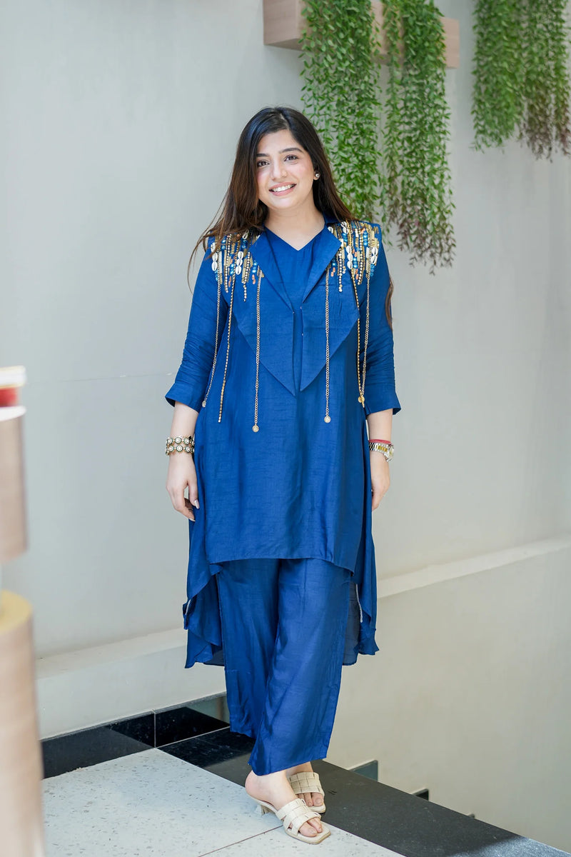 Vriha Embroidered Dola Silk Co-Ord Set