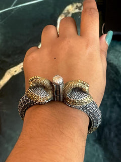 Antique Oxidized Swan Motif Openable Kada