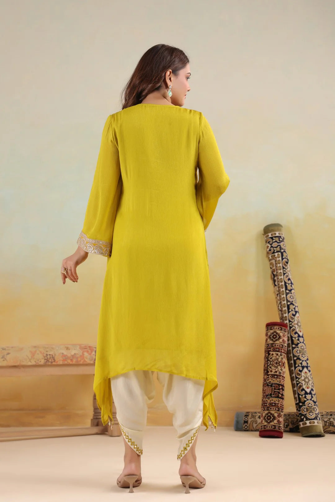 Embroidered Chinon Kurta Pant Set