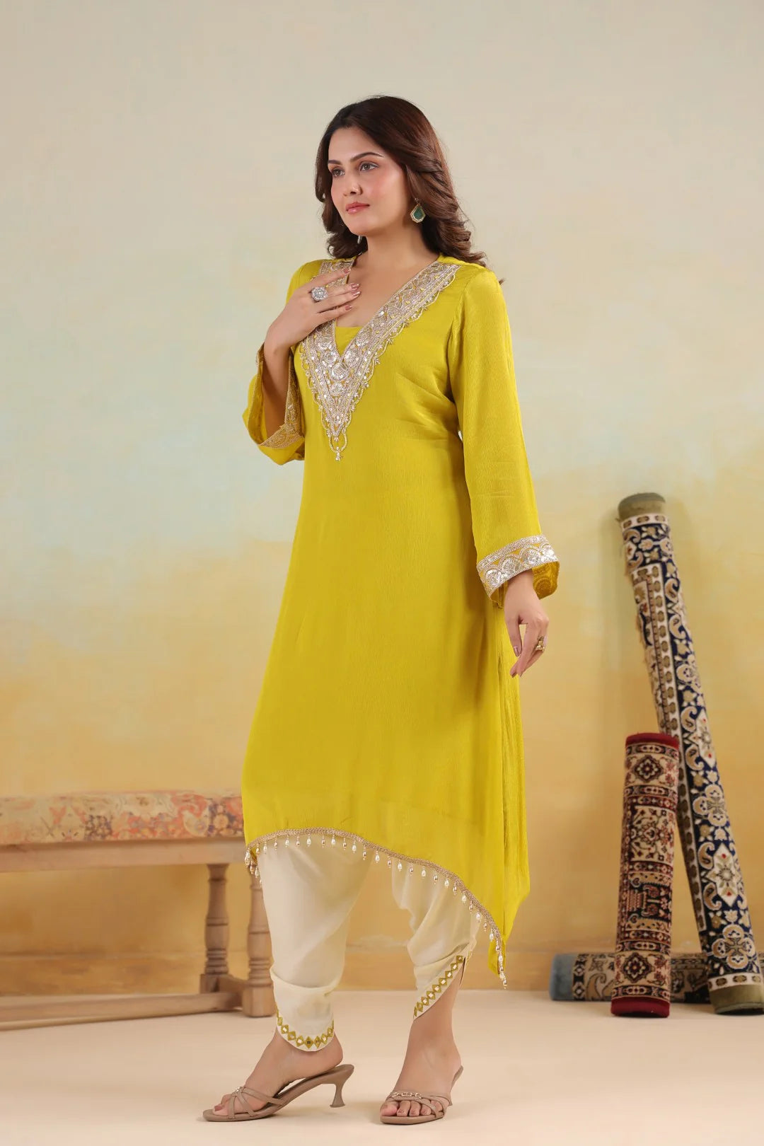 Embroidered Chinon Kurta Pant Set
