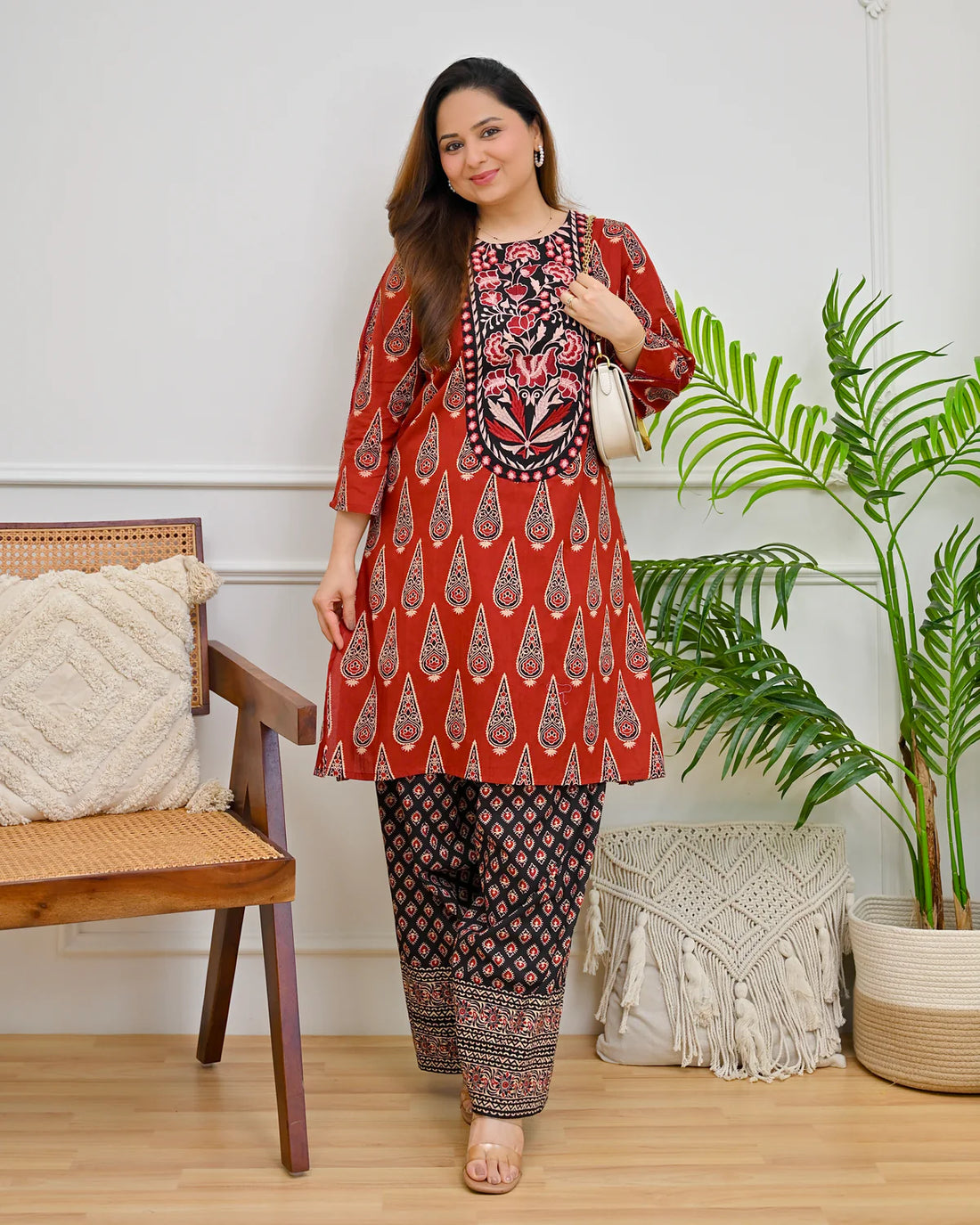 Noor Ajrak Farshi Kurta Set