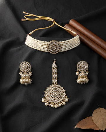 Vidyut Circle Punjabi Mirror Choker Set