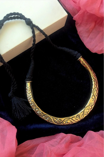 Golden Hasli Necklace with Adjustable Dori