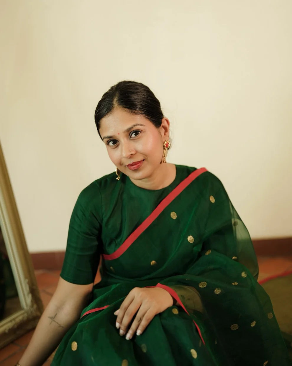 Royal Chanderi Silk Saree with Gold Zari Bootis