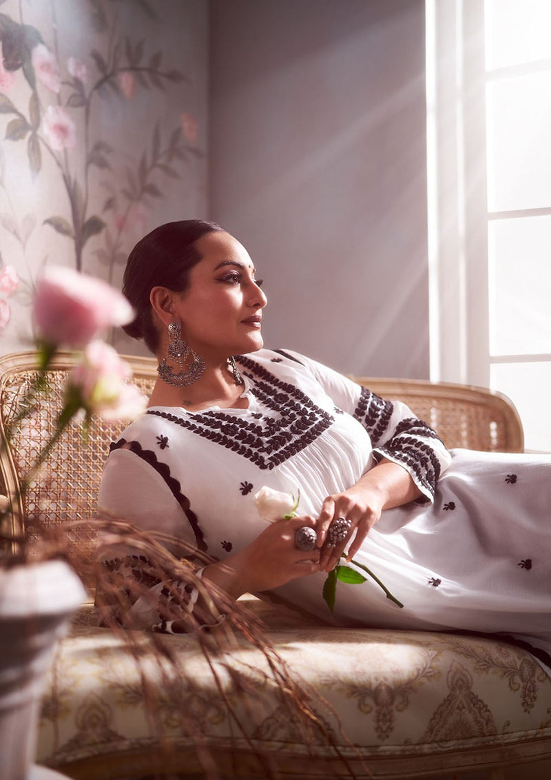 White  Chikankari Muslin Straight Kurta