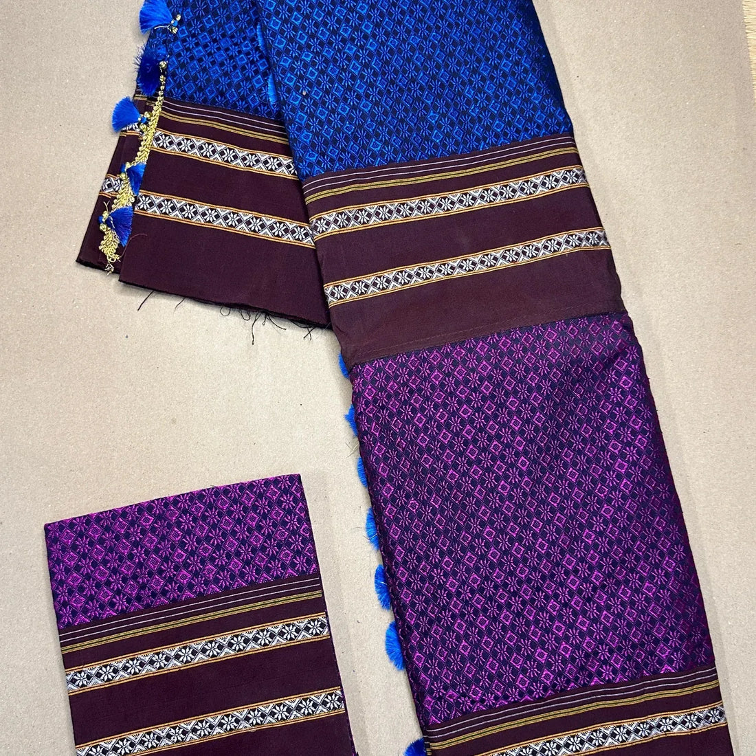 Khan Cotton Half & Half  Blend Saree with Grand Traditional Zari Border