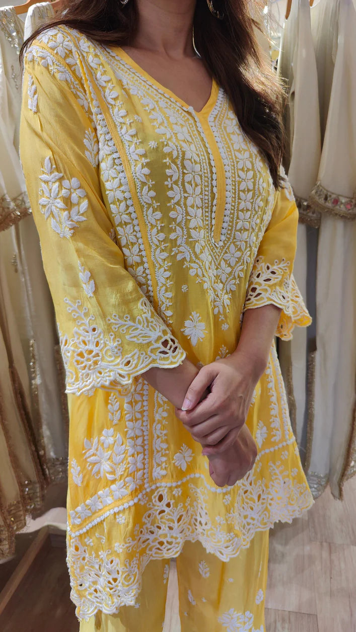 Noor Aafreen Lucknowi Hand Embroidered Farshi Salwar