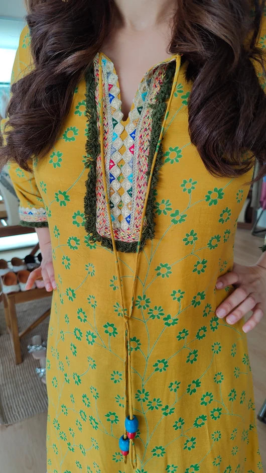 Mehfil Black & Mustard Floral Muslin Silk Kurta Set