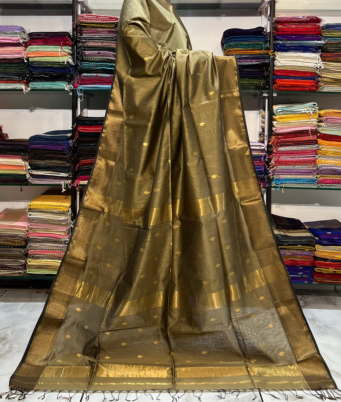 NAYANTARA PURE DIYA BUTTI MAHESHWARI SAREE