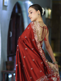 Crimson Maharani Luxe Paisley Border Banarasi Saree
