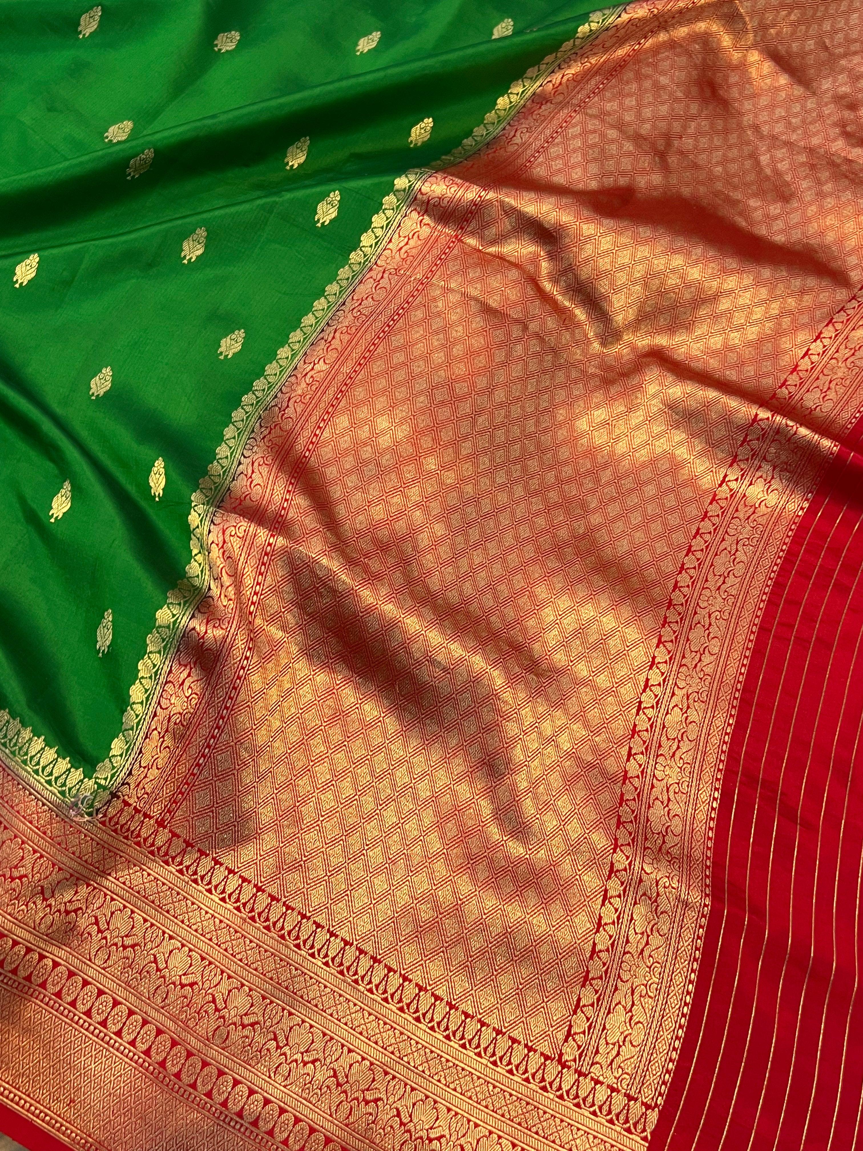 GREEN PURE BANARASI HANDLOOM SILK SAREE