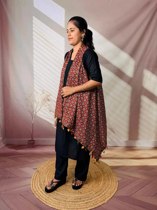 Riwaayat Maroon Handcrafted Cotton Embroidered Shrug