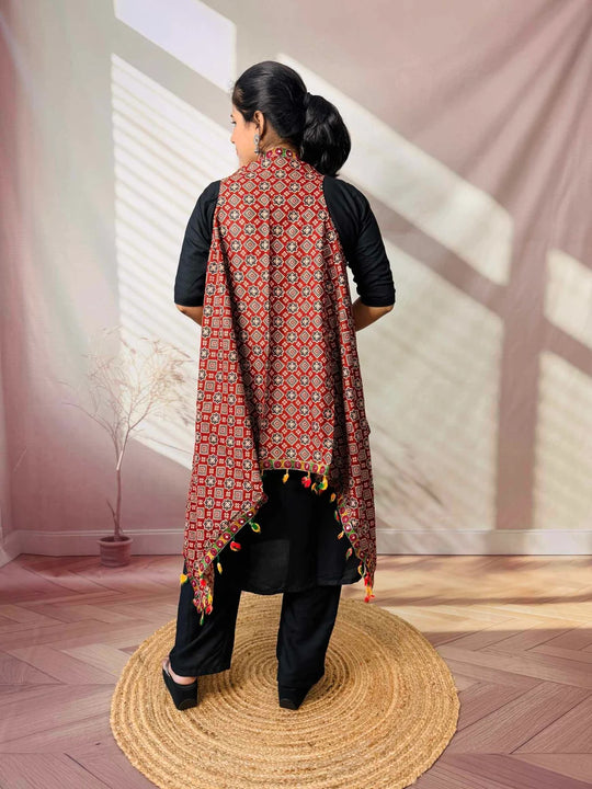 Riwaayat Maroon Handcrafted Cotton Embroidered Shrug